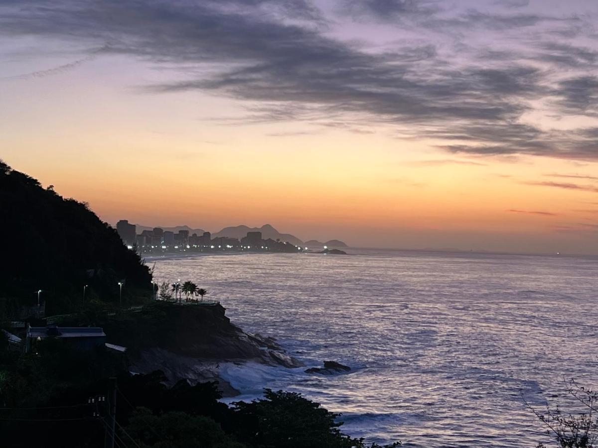 Chic Ocean View - The Modern Sunrise Home リオデジャネイロ エクステリア 写真